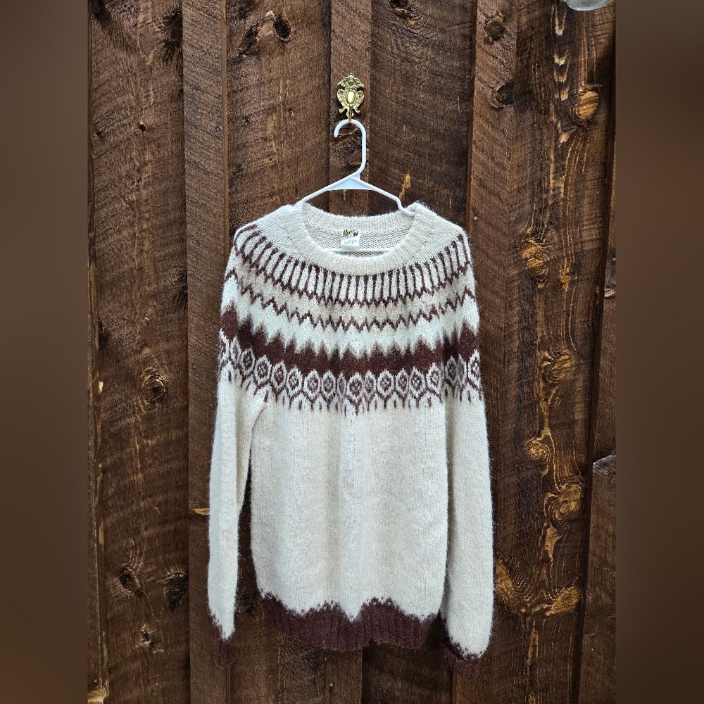 Wool Knit Sweater
